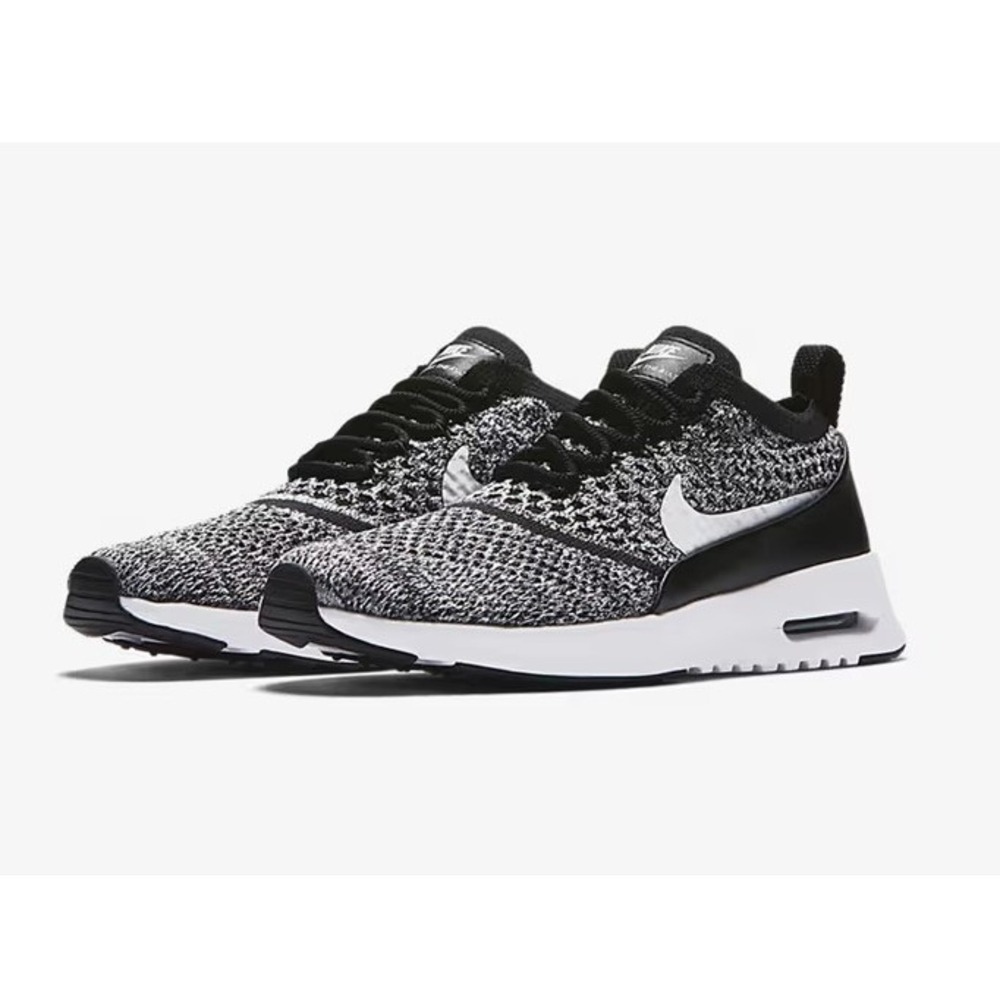 Nike Air Max Thea Ultra Flyknit Sneakers Oreo Black White Size 7